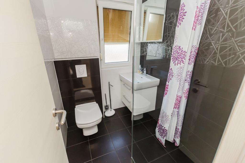 Apartman A&B Kastela Ngoại thất bức ảnh