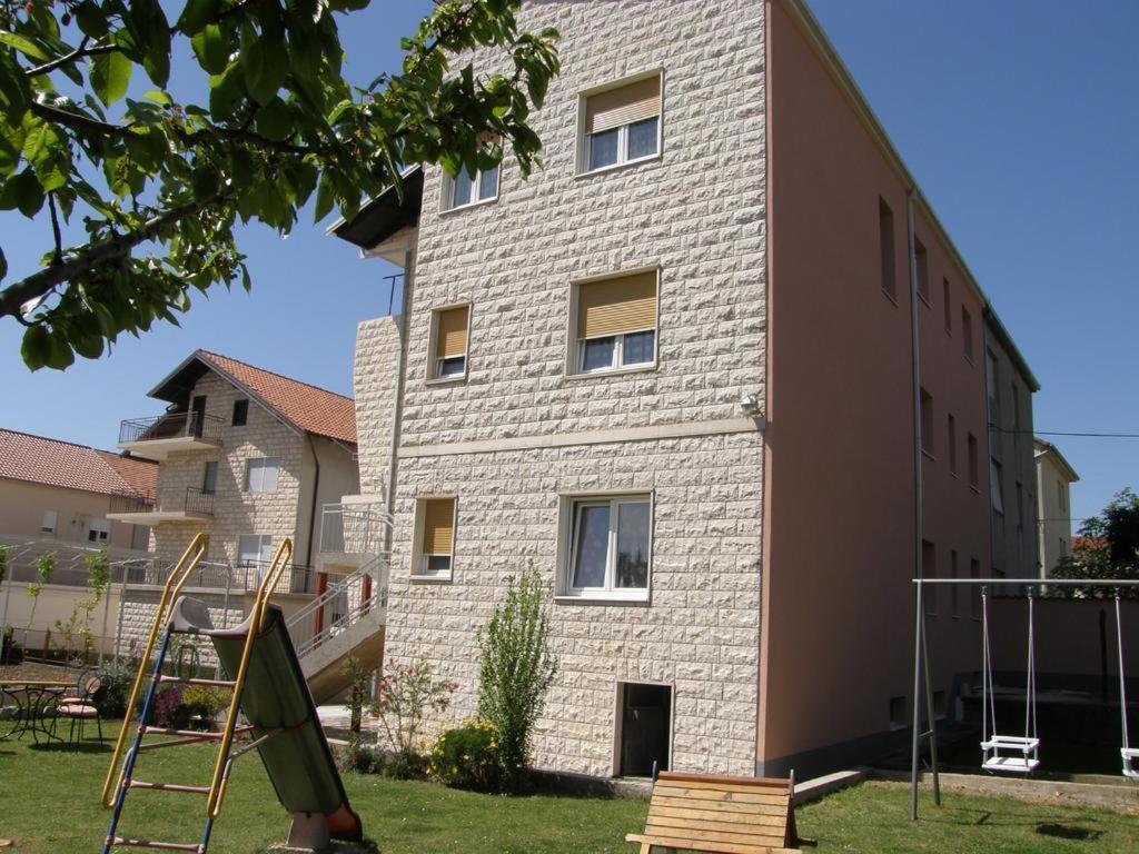 Apartman A&B Kastela Ngoại thất bức ảnh