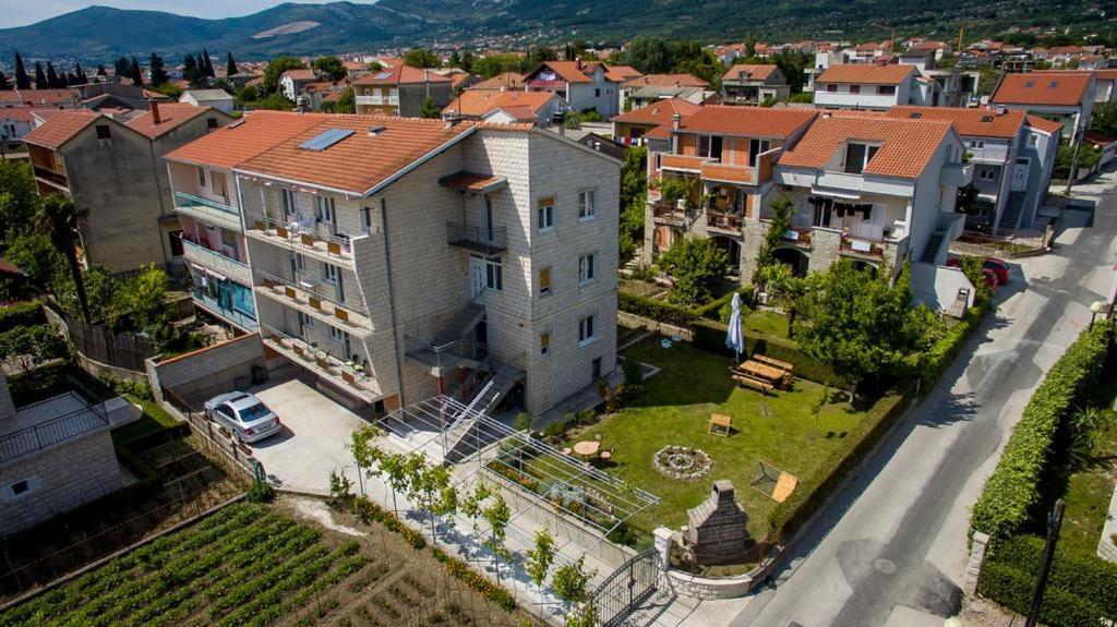 Apartman A&B Kastela Ngoại thất bức ảnh